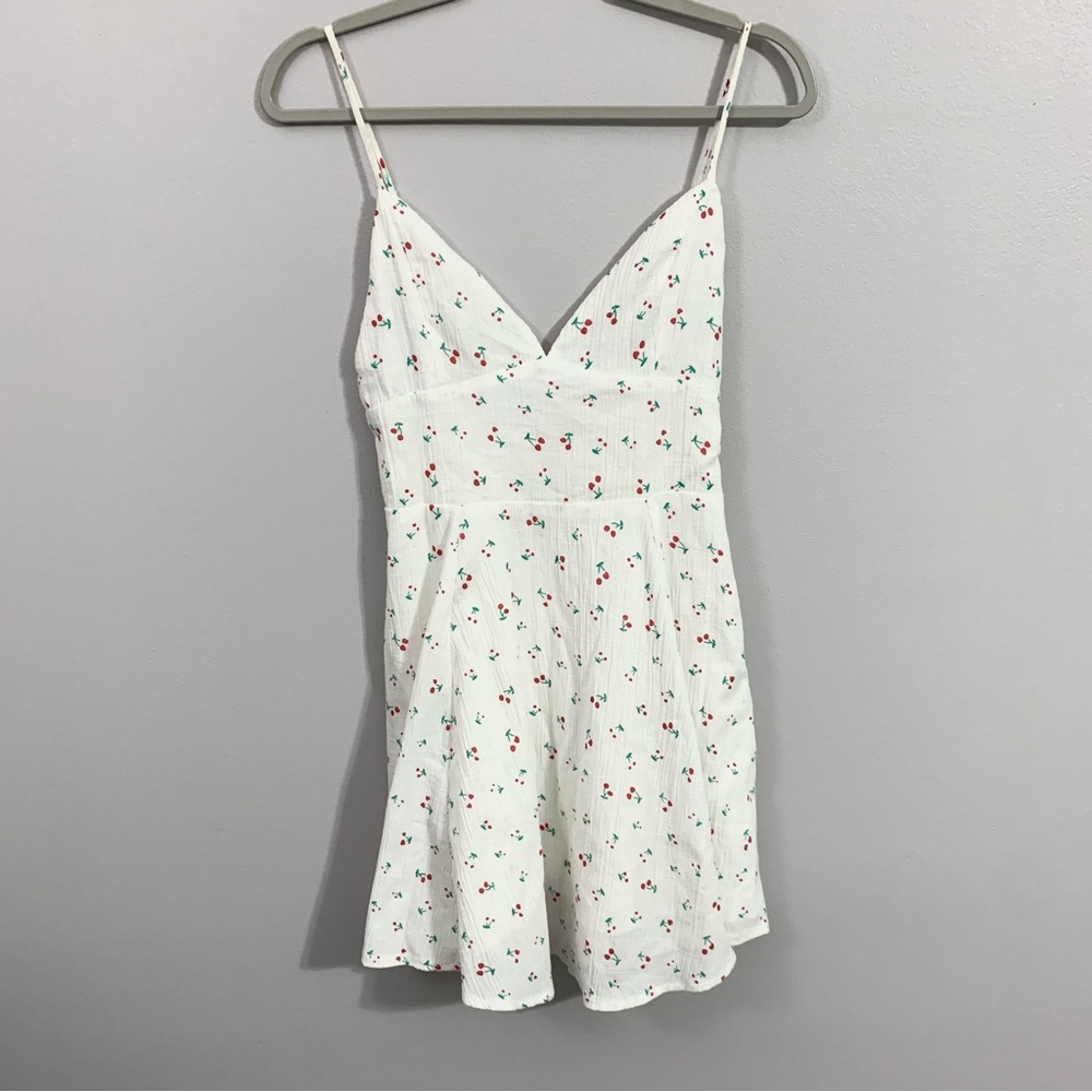 Showpo Y2K White Cherry Summer Cotton Spaghetti Strap Mini Dress Women’s size 8